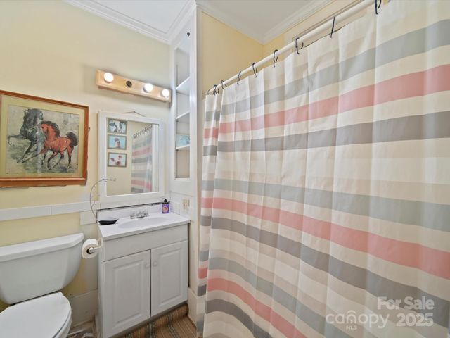 629 Vineyard Road, Tryon, NC 28782