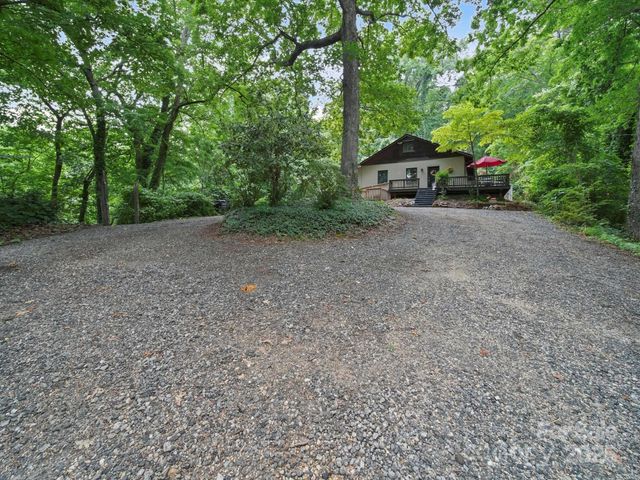 629 Vineyard Road, Tryon, NC 28782