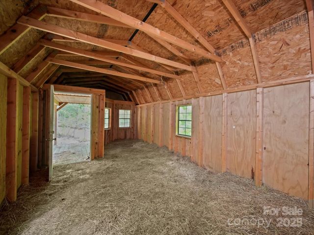 629 Vineyard Road, Tryon, NC 28782