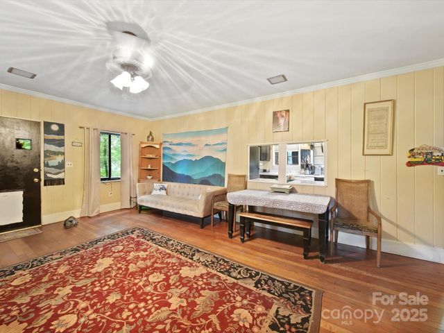 629 Vineyard Road, Tryon, NC 28782