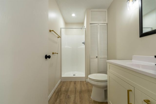 1905 Summerwood Ct, Goddard, KS 67052