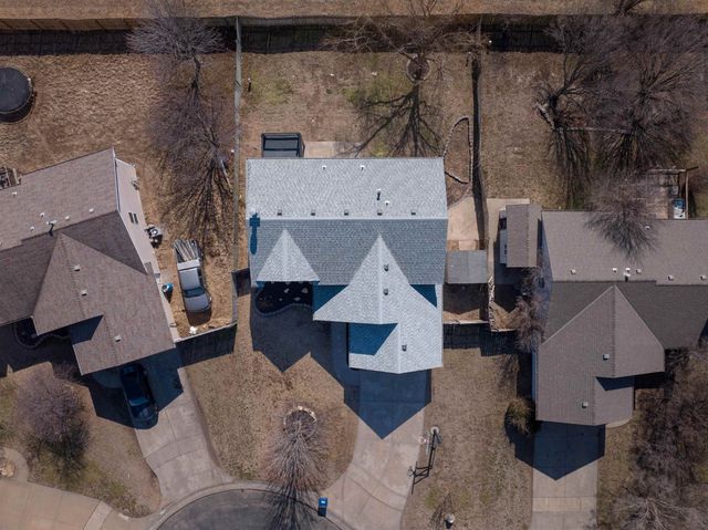 1905 Summerwood Ct, Goddard, KS 67052