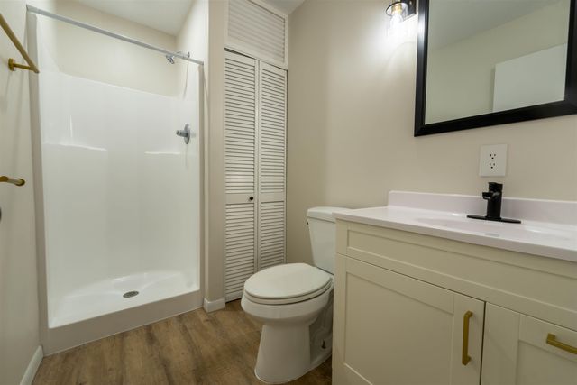 1905 Summerwood Ct, Goddard, KS 67052