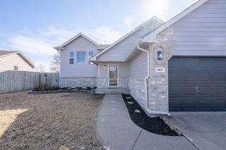 1905 Summerwood Ct, Goddard, KS 67052