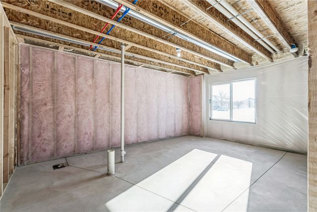 1801 Shady Grove Road SW, Cedar Rapids, IA 52404