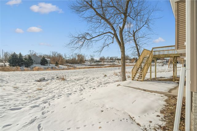 1801 Shady Grove Road SW, Cedar Rapids, IA 52404