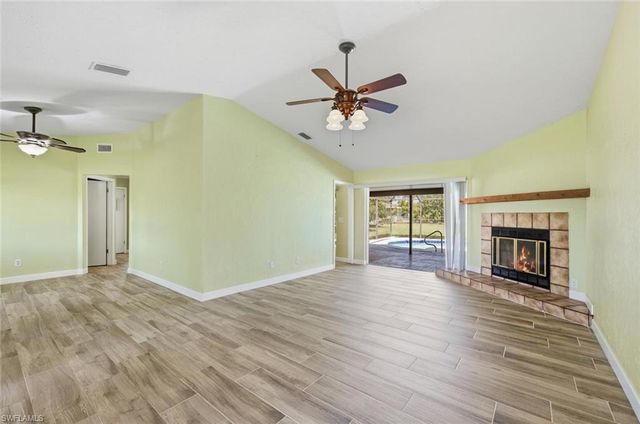 2213 SE 14th ST, Cape Coral, FL 33990