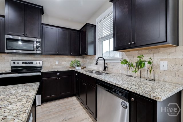 125 Sams Drive, Guyton, GA 31312