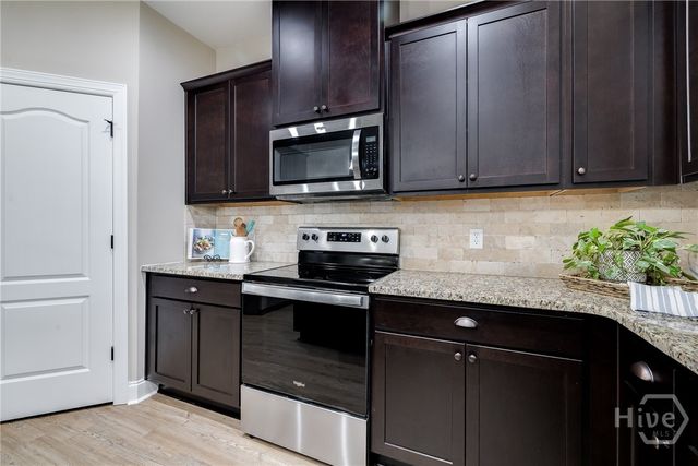 125 Sams Drive, Guyton, GA 31312