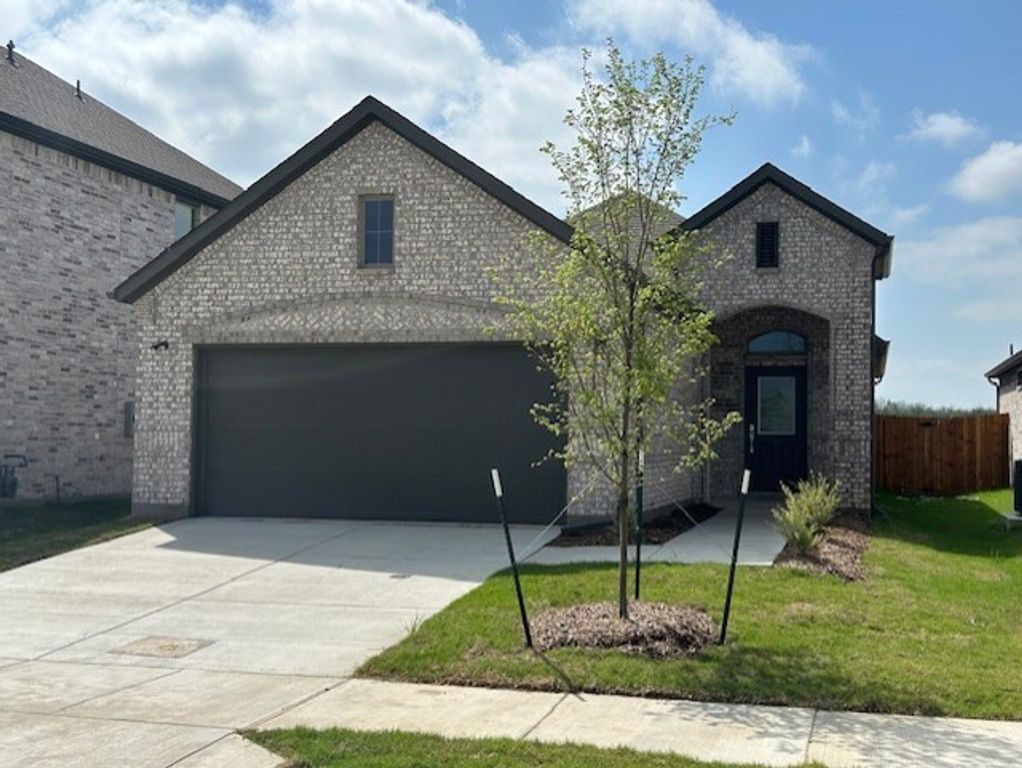 311 Green Gables Drive, Princeton, TX 75071