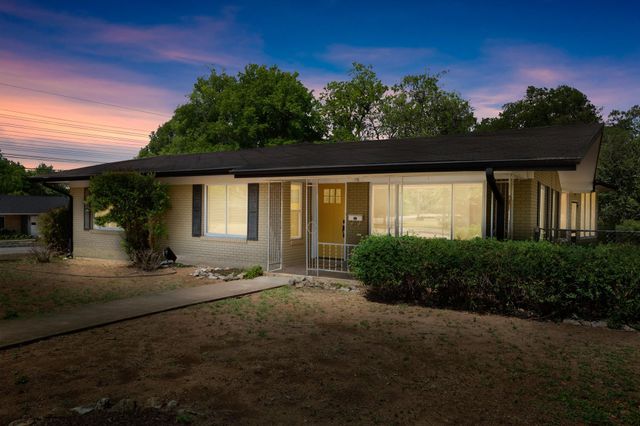 4702 Lasso PATH, Austin, TX 78745