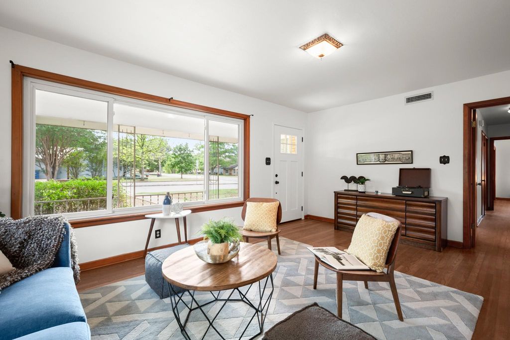 4702 Lasso PATH, Austin, TX 78745