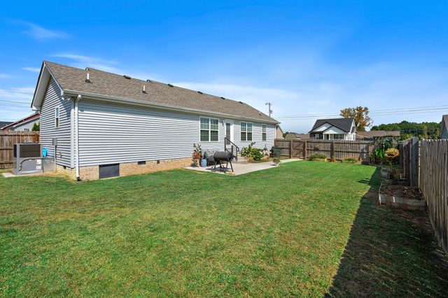 116 Thacker Dr, Portland, TN 37148