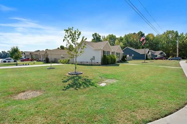 116 Thacker Dr, Portland, TN 37148