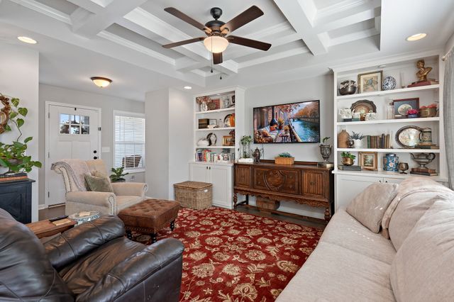 116 Thacker Dr, Portland, TN 37148