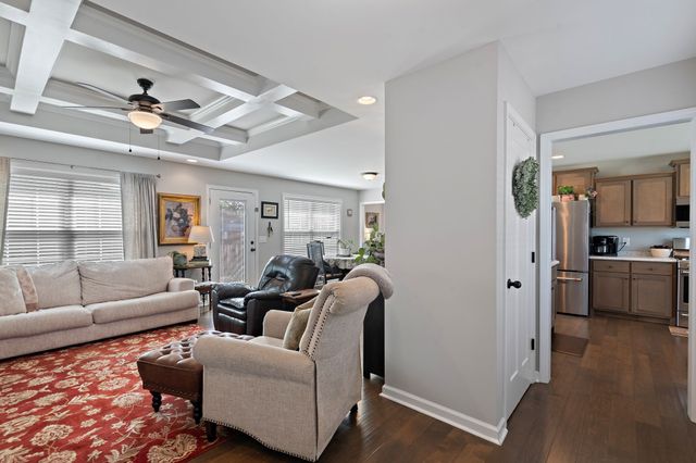 116 Thacker Dr, Portland, TN 37148