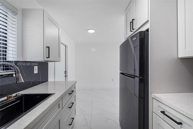 131 NE 77th St 5, Miami, FL 33138