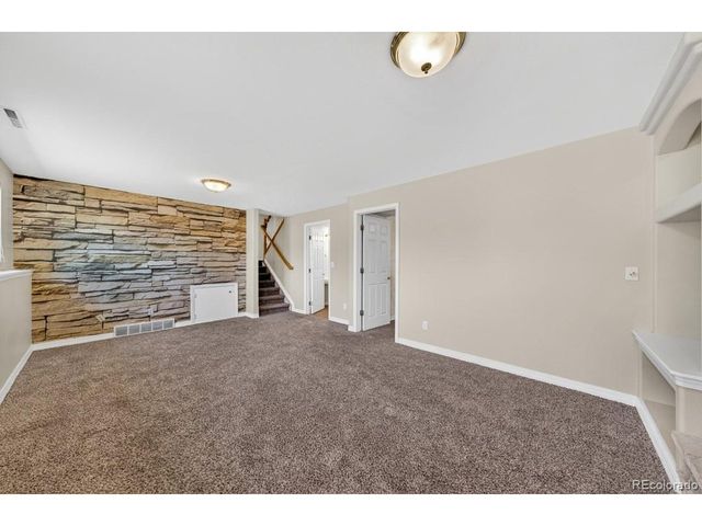6060 Flintridge Dr, Colorado Springs, CO 80918
