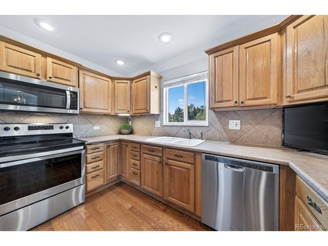 6060 Flintridge Dr, Colorado Springs, CO 80918