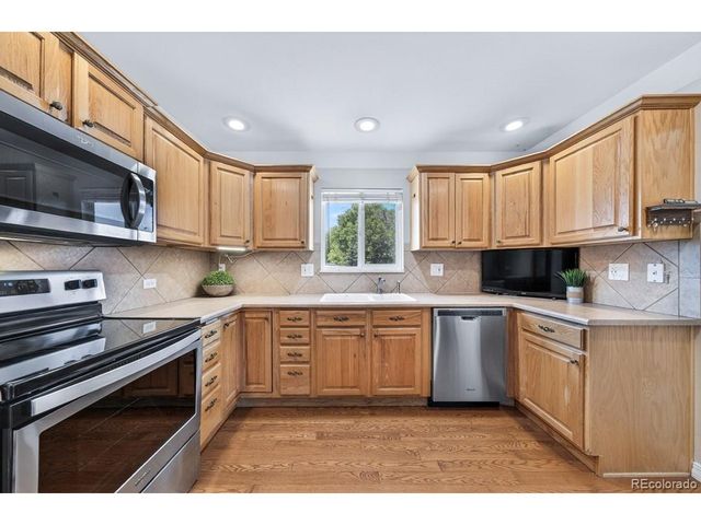 6060 Flintridge Dr, Colorado Springs, CO 80918