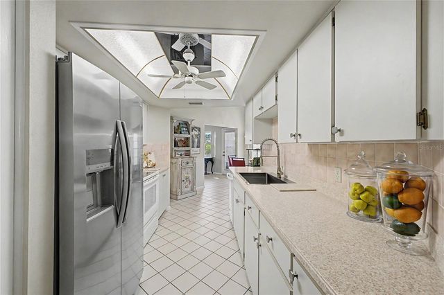 2662 APPLELEAF COURT, Spring Hill, FL 34606