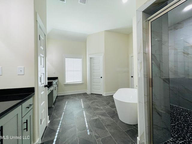 663 Moore Loop, Byhalia, MS 38611