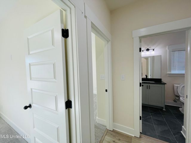 663 Moore Loop, Byhalia, MS 38611