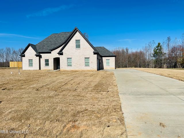 663 Moore Loop, Byhalia, MS 38611