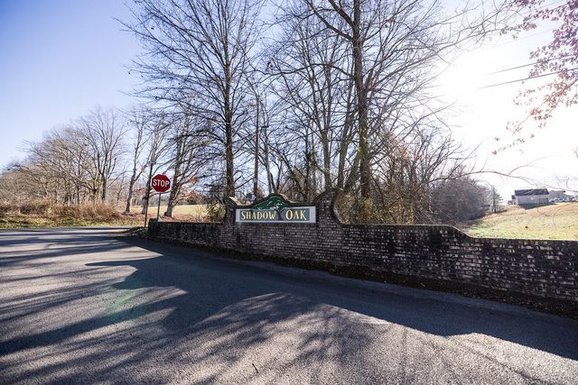 52 Shadow Oak Drive, Somerset, KY 42503