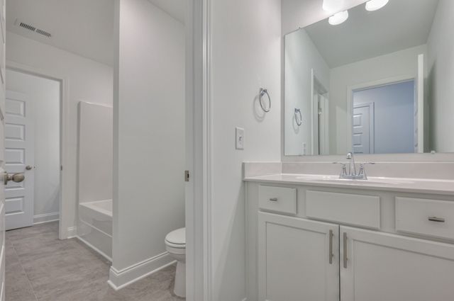 612 Phoebe Way, Gallatin, TN 37066