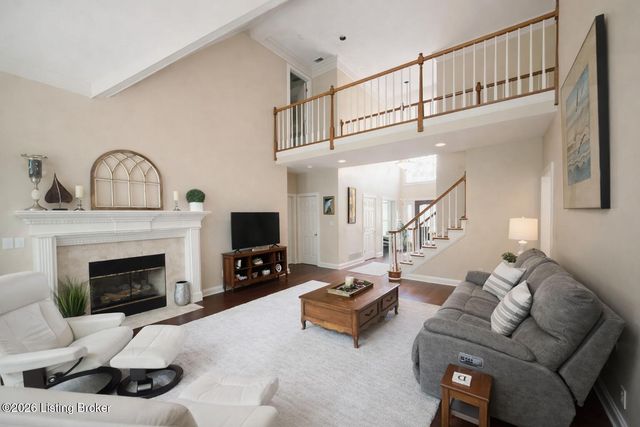 4803 Albrecht Ct, Louisville, KY 40241