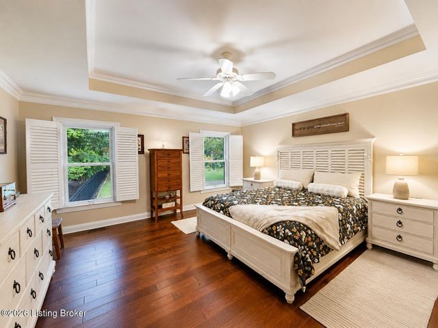 4803 Albrecht Ct, Louisville, KY 40241