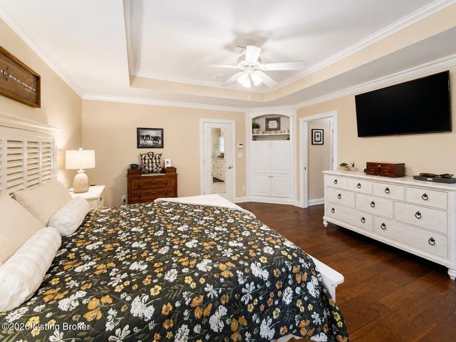 4803 Albrecht Ct, Louisville, KY 40241