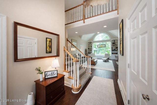 4803 Albrecht Ct, Louisville, KY 40241