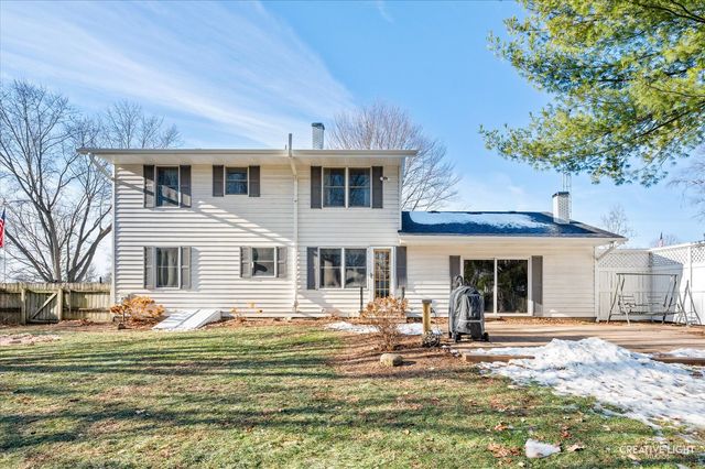 7S641 Welton Drive, Big Rock, IL 60511