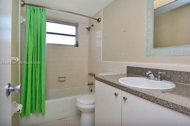 2101 NE 68th Street 103, Fort Lauderdale, FL 33308