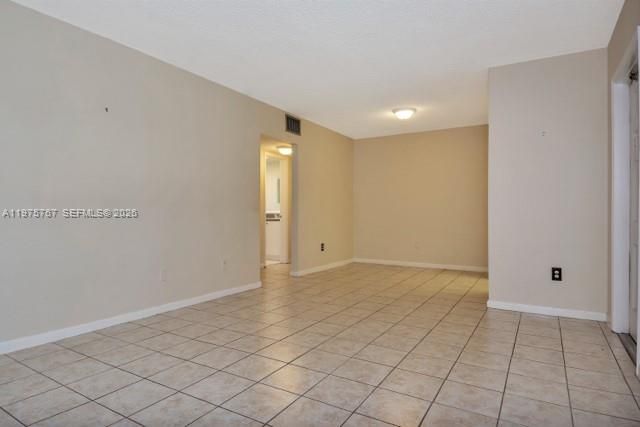 2101 NE 68th Street 103, Fort Lauderdale, FL 33308