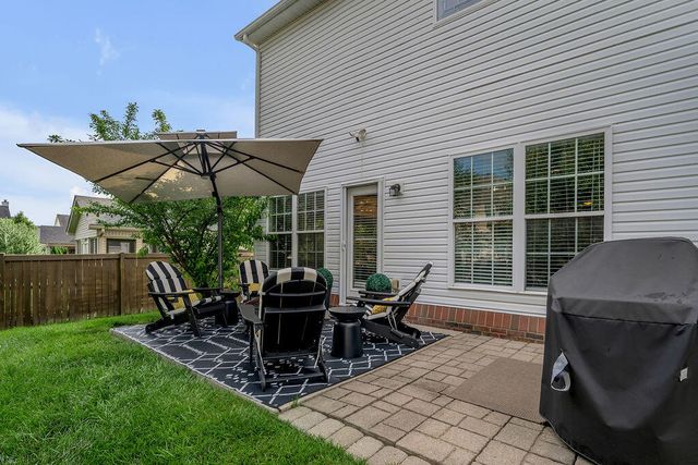 608 Bunchberry Row, Lexington, KY 40509