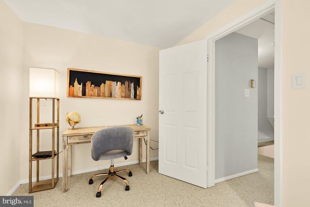 8100 LOVING FOREST CT, Springfield, VA 22153