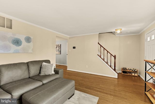 8100 LOVING FOREST CT, Springfield, VA 22153