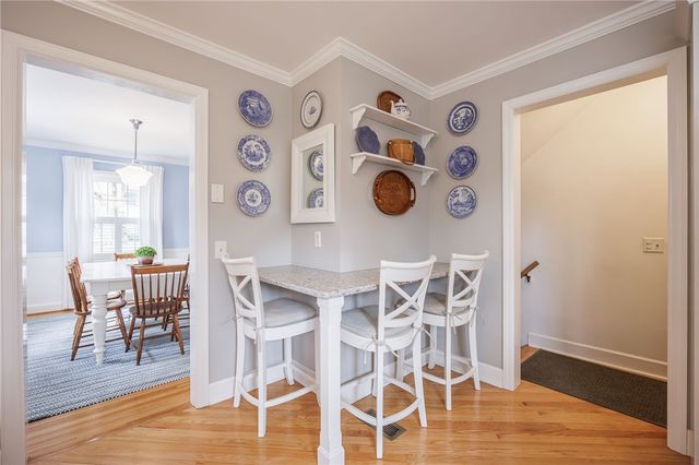 143 Commodore Pkwy, Brighton, NY 14625