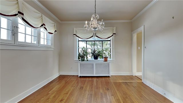 23 Oxford Rd, Ben Avon Heights, PA 15202