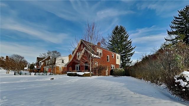 23 Oxford Rd, Ben Avon Heights, PA 15202