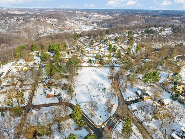 23 Oxford Rd, Ben Avon Heights, PA 15202