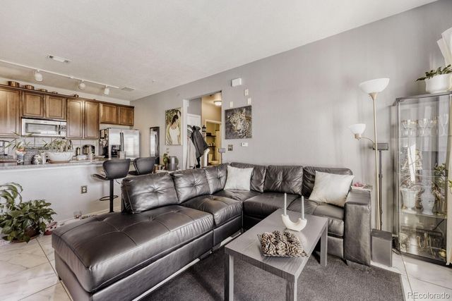 2682 S Cathay Way 205, Aurora, CO 80013