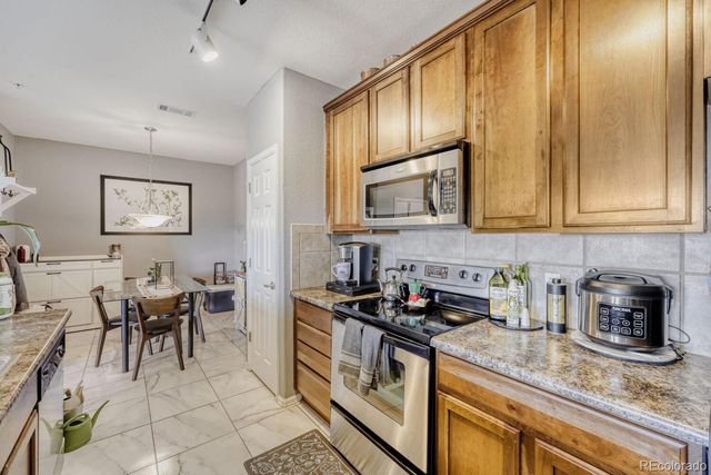 2682 S Cathay Way 205, Aurora, CO 80013