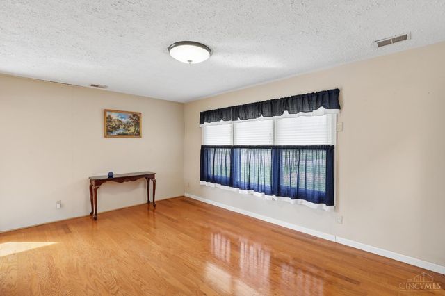 1208 Bellwood Drive, Loveland, OH 45140