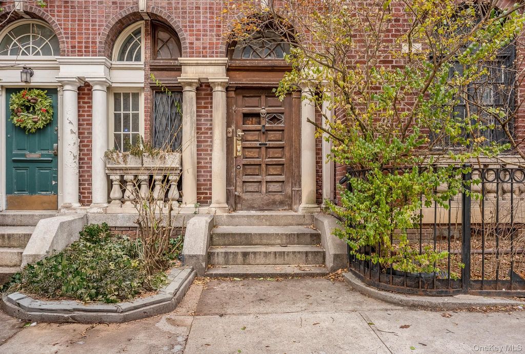 811 Riverside Drive, New York (manhattan), NY 10032 — photo 2