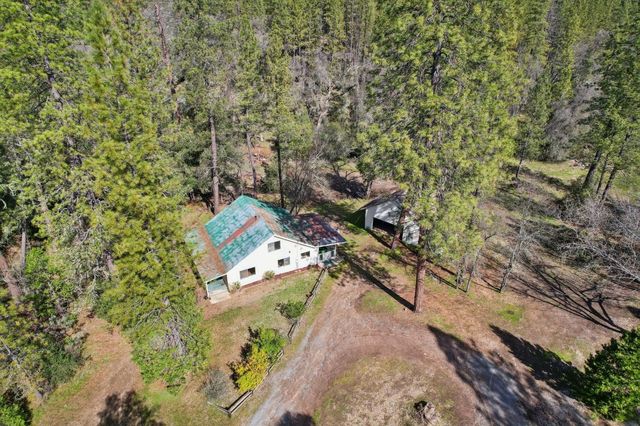 7621 Fairplay Rd, Somerset, CA 95684