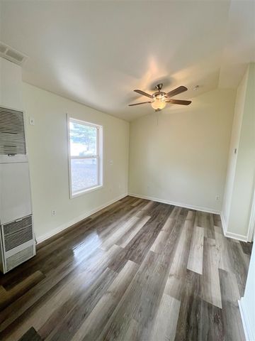 7191 N Dort Highway, Mount Morris, MI 48458